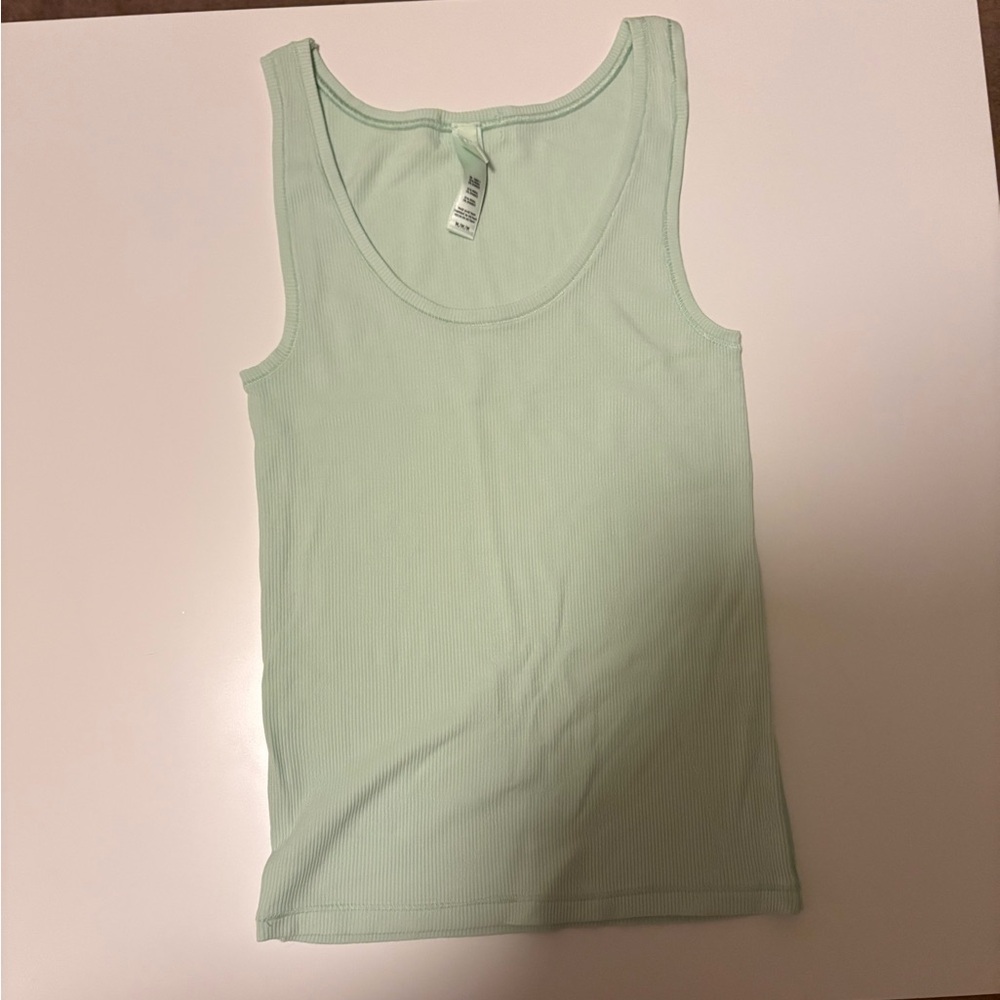 Skims Honeydew Tank
